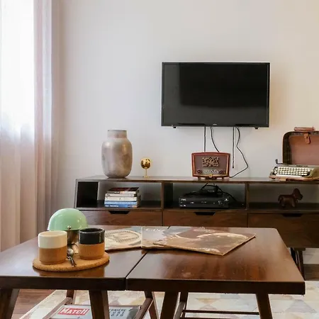 Apartment Vintage